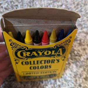 Crayola Art Crayola Retired Crayons 993 Poshmark